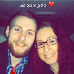 Meet your Posher, Lizzie